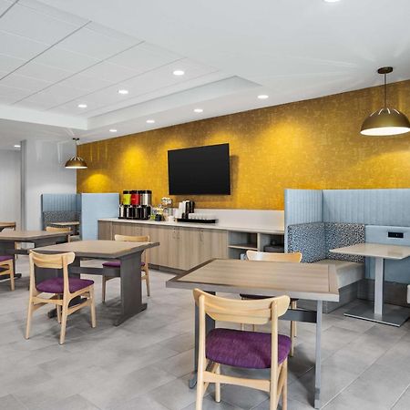 Home2 Suites By Hilton Indianapolis North At Intech Park Kültér fotó